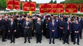Поклон пред загиналите на фронта в Деня на Европа (СНИМКИ)