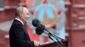 WSJ: Необичайно слаб парад в Москва - сигнал за промяна във войната?