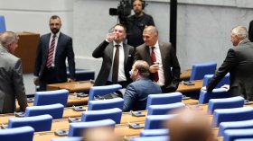 Провал на извънредното заседание на НС за "петричкия Ескобар" (СНИМКИ)