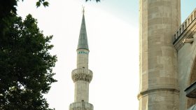 Мъж обра даренията от три джамии в Благоевградско