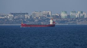 Русия удари още два кораба в Черно море край Одеса