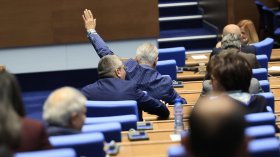 От член 4 на НАТО до "двуличие" и въвличане във война: КСНС жегна НС