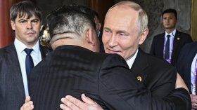 Украйна настръхна заради първия мост между Русия и Северна Корея