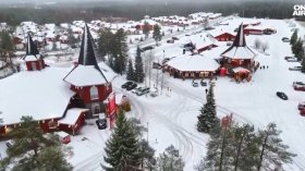 Истинска зима в Лапландия - хиляди туристи отиват при Дядо Коледа