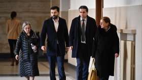 Петков и Божанов са в съда за делото срещу двамата (СНИМКИ)