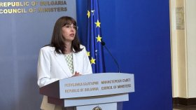 Правителството одобри нов механизъм за определяне на минималната работна заплата