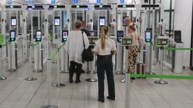 Авария спря временно полетите на летището в София