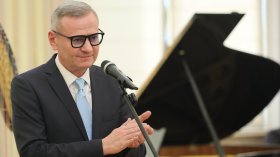 Милошев: Нека Георги Господинов да бъде днес символът на България