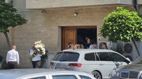 Близки и ръководството на "Славия" изпратиха загиналия на "Тракия" Мишо и баща му