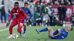 Време е за Вечното дерби: Шествия, емоции и развълнувани фенове (СНИМКИ)