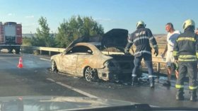Голямо задръстване на АМ "Тракия" заради горящ автомобил