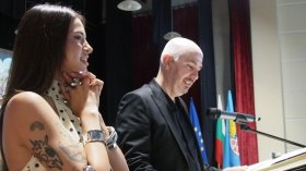 Дара стана почетен гражданин на Аврен, разказа мили спомени от детството си там (+ВИДЕО)