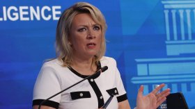 Захарова: НАТО игнорира шантажа на Зеленски за ядрено оръжие
