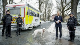 Тийнейджър откри стрелба в мол в Осло