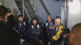 Четирима моряци от HS Dignity са на брега във Варна