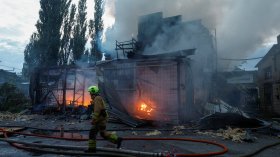 Жертви след руски удари в Украйна, Зеленски обвини Москва в опит да пречупи съпротивата