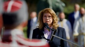 Йотова: Очакванията на обществото към Българската армия са много големи