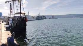 Показаха кадри от спасителната операция край потъналия кораб HS Dignity