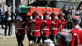Предлагат държавни отличия за трима българи за връщането на останките на цар Самуил