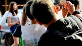 Омбудсманът сезира МОН заради проблеми с матурите на учениците