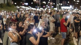 Хиляди студенти излязоха на протест в Сърбия 22 месеца след трагедията в Нови Сад