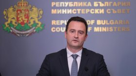 Енергийна сигурност: Дерогацията и контролът над "Лукойл" гарантират горивата в България