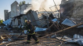 Руски авиационни бомби поразиха жилищни сгради в Краматорск (ВИДЕО)