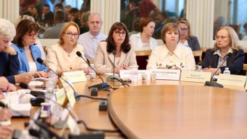 Бюджетът на НЗОК последва този на ДОО и получи одобрение на първо четене