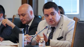 Пренаписват Изборния кодекс преди вота: Какво отпада и какво остава (ВИДЕО)
