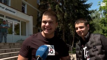 След матурата по БЕЛ: От "доволни сме" до "само се изложих" (+ВИДЕО)