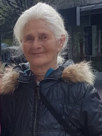 От 30.12.2022 г. полицията издирва Захаринка Стоянова Караджова на 82 години