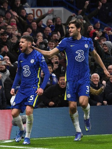 Челси изненадващо се измъчи срещу третодивизионния Плимут но все пак