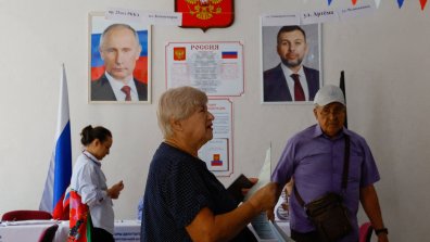 Вот под обстрел: Русия гласува на фона на мащабни удари с дронове (СНИМКИ)