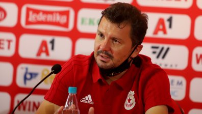 Милош Крушчич: Забранявам думата "финал" до мача със "Славия"