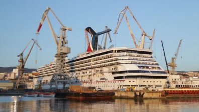 Ричард Брансън планира инвазия в круизната индустрия