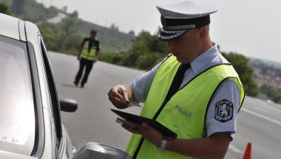 МВР залови 17 пияни и 14 дрогирани водачи за ден