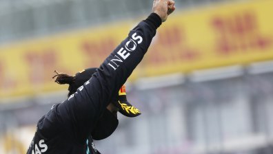 Безапелационен Люис Хамилтън спечели втория кръг от сезон 2020 във Формула 1