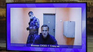 Ще сменят ли условната присъда на Навални с ефективна?