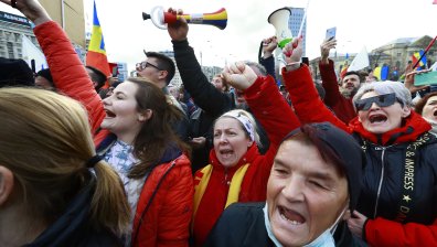 Стотици на протест срещу въведените мерки в Румъния