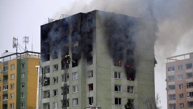 Тежка експлозия в жилищен блок в Словакия