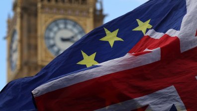 Какви са ползите за Великобритания от най-голямата търговска сделка след Brexit?