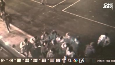 Ученички от две бургаски училища стигнаха до масов бой заради реплики в интернет