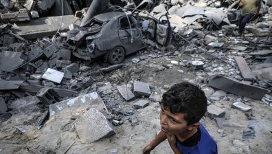 "Не наранявайте децата и жените ни" - говорят близките на пленените от "Хамас", терористите взеха и бебе
