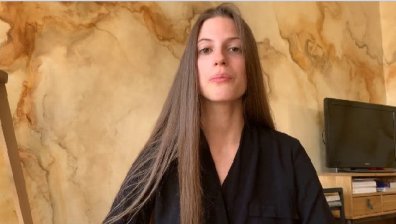 Ето я българката, която вдигна духа на Париж с ''Катерино, моме''