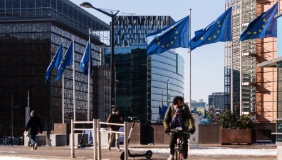 ЕС обсъжда нови санкции срещу Русия