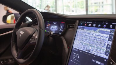 Втори случай на катастрофирала Tesla на автопилот