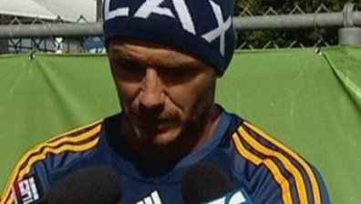 Бекъм сложи край на спекулациите около кариерата си