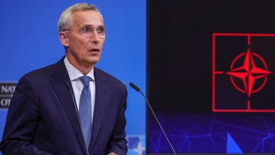 Столтенберг: Батальони от България и Румъния подсилват КФОР