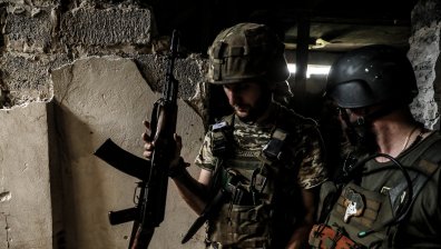 Груба грешка: Руски военен хеликоптер кацна в база на Украйна