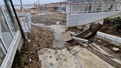 Съдия Москова и дъщеря ѝ били в автомобила си, водолази намериха телата им